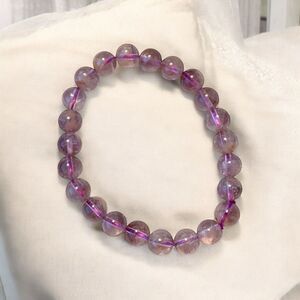 Elegant Amethyst 8mm Bead Stretch Bracelet